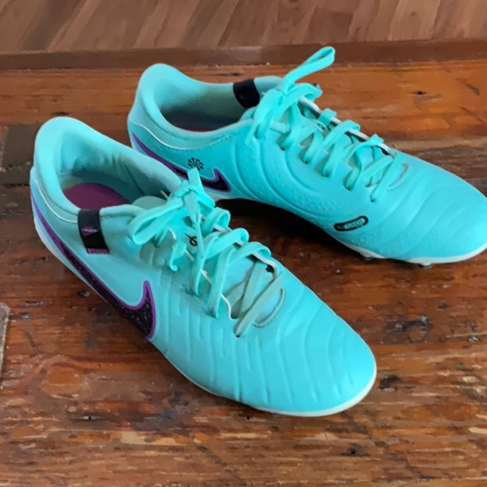 Nike Turquoise Soccer Cleats